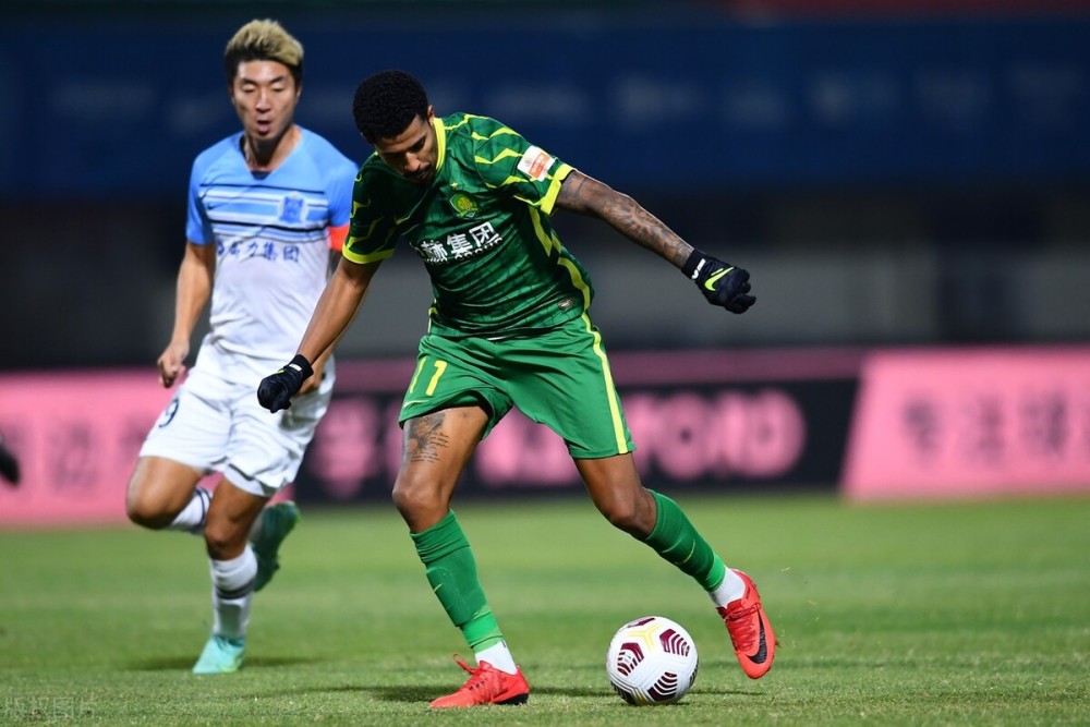 开云中国-太狠了！冲刺阶段丹佛掘金战术微调今晨浙江队备战葡超，里程碑夜新疆广汇遗憾出局