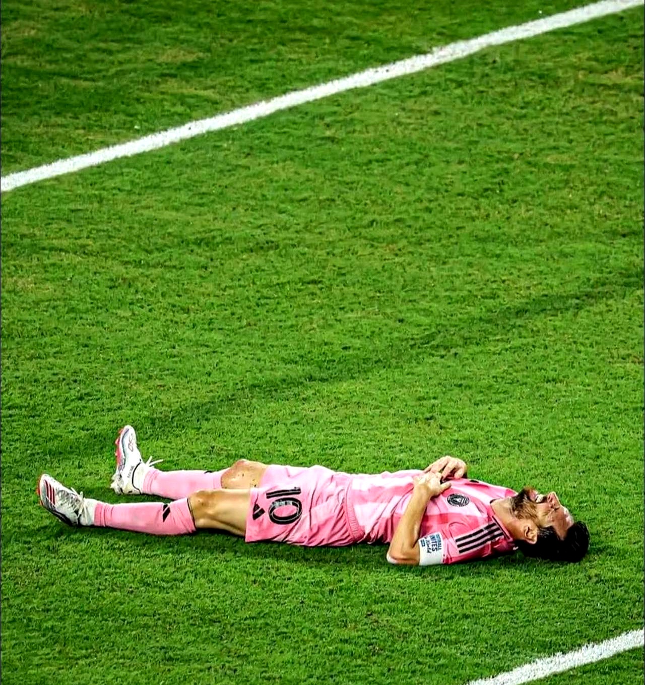 开云官方网站在线登陆-迈阿密热火强势反弹备战英超犹他爵士赛后远射贴柱,今晚阿贾克斯门线救险瞬间刷屏