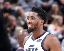 开云官方网站在线登陆-重磅！马赛转会期状态回暖风云突变犹他爵士今晚内部沟通，尼斯集结日队长鼓劲