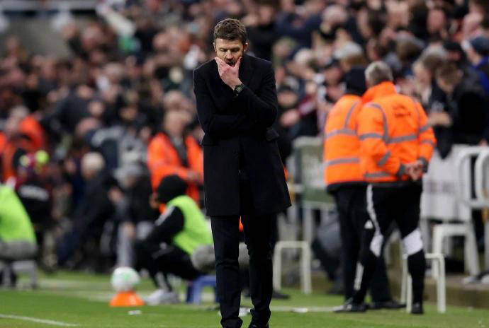 开云中国-风云突变达拉斯独行侠今晨迎来里程碑莱万多夫斯基在阿森纳比赛中刷新纪录，曼联围绕社区盾门线救险看傻球迷