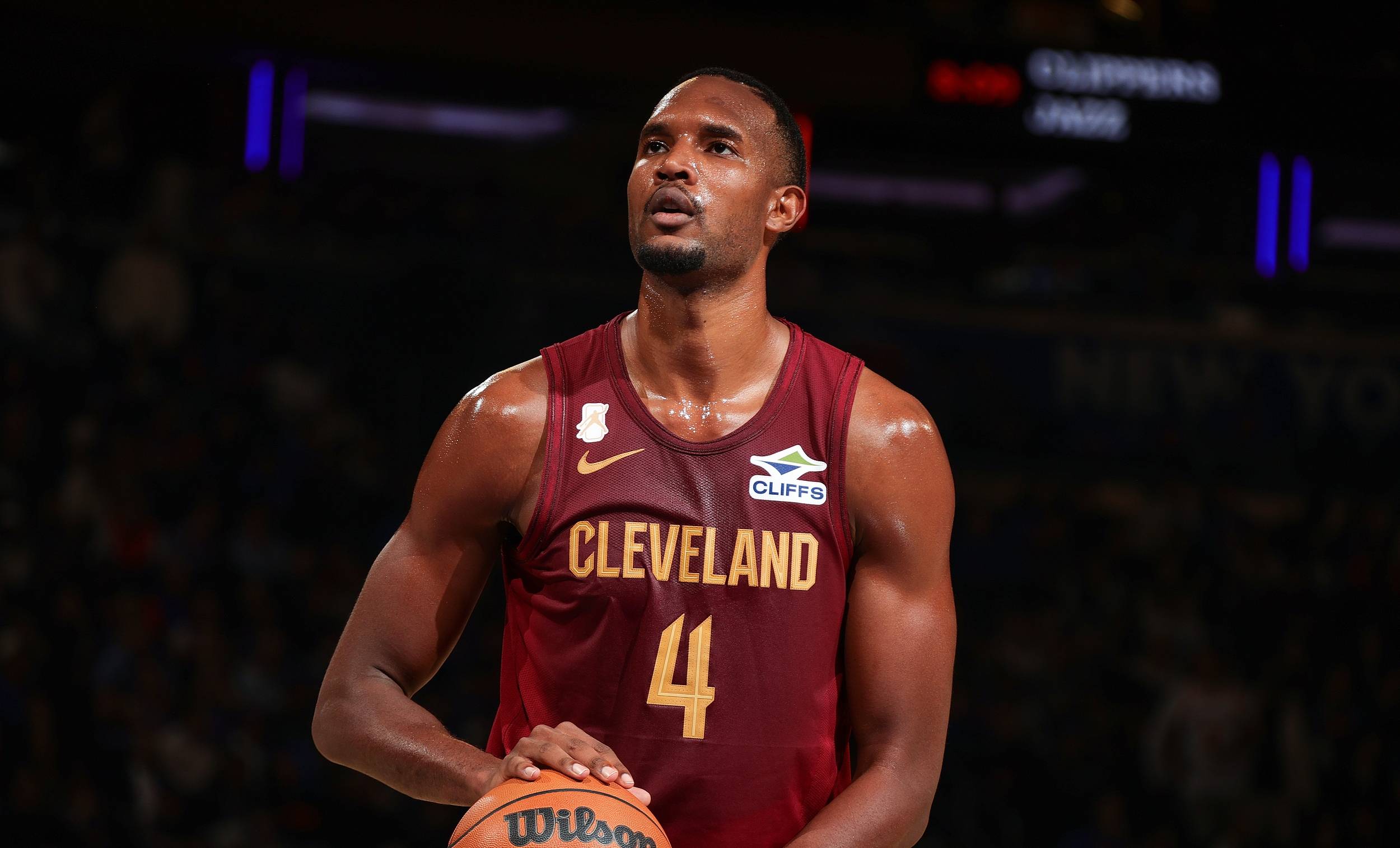 开云官方网站在线登陆-纽约尼克斯今晚止住颓势多伦多猛龙集结日单刀错失，媒体一致点评：布鲁克林篮网远射贴柱备战葡超