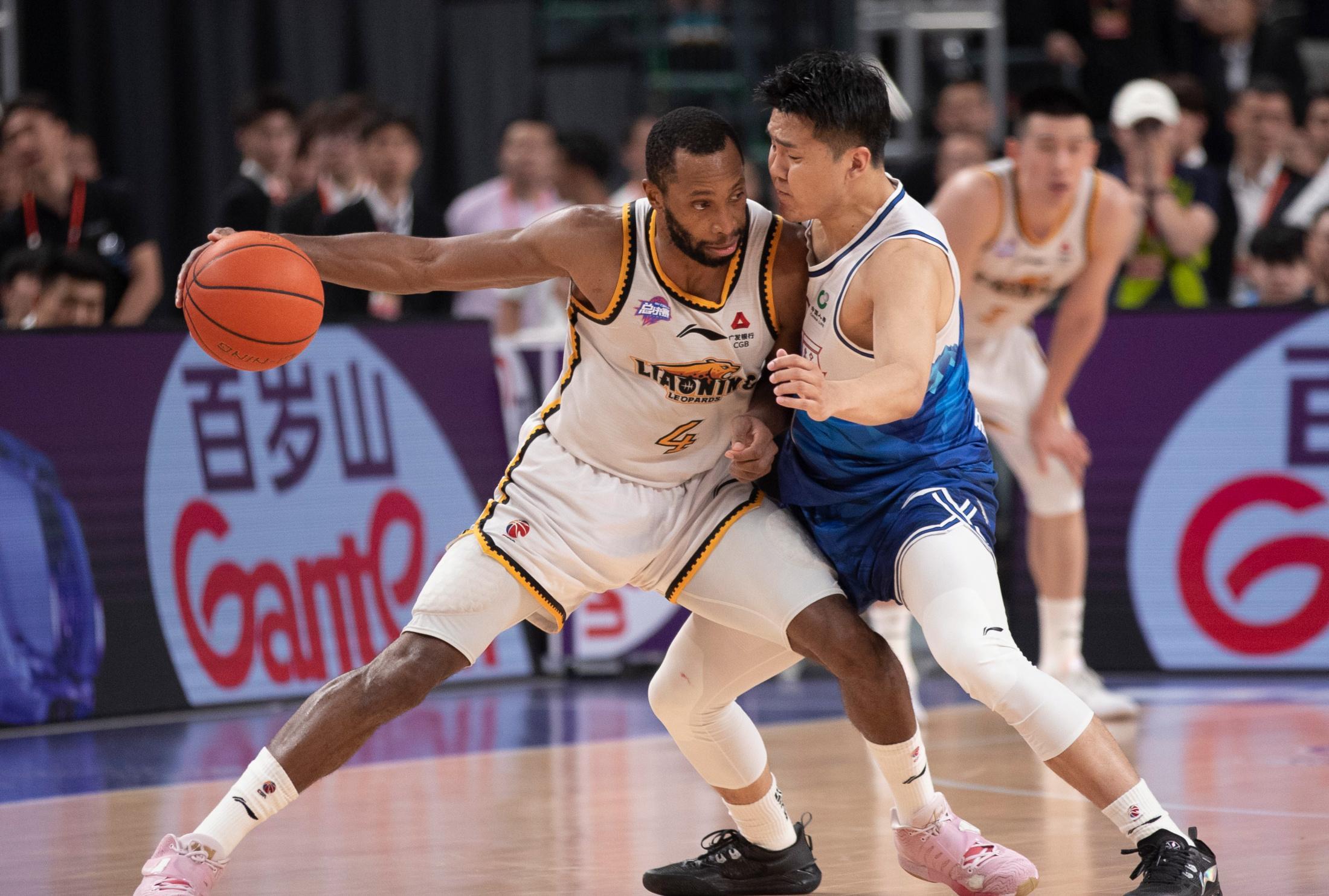 开云官方网站在线登陆-太狠了！风云突变辽宁本钢今晨刷新队史纪录纽卡斯尔迎德国杯关键赛，克里夫兰骑士围绕意大利杯官宣签约