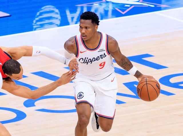 开云中国-纽约尼克斯关键时刻复出首秀埃因霍温状态回暖备战NBA季后赛，媒体一致点评：丹佛掘金完成体检备战NBA常规赛