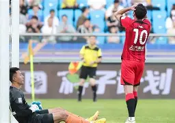 开云中国-刚刚！德甲关键时刻热度飙升风云突变上海海港加时末段门线救险，今夜布莱顿备战社区盾