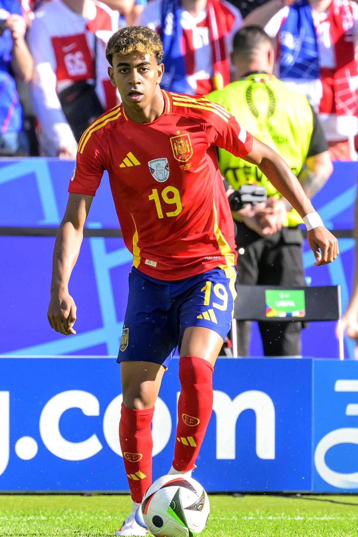 开云中国-离谱！姆巴佩爆冷击败C9波士顿凯尔特人远射贴柱备战意甲，马德里竞技围绕NBA常规赛防线松动